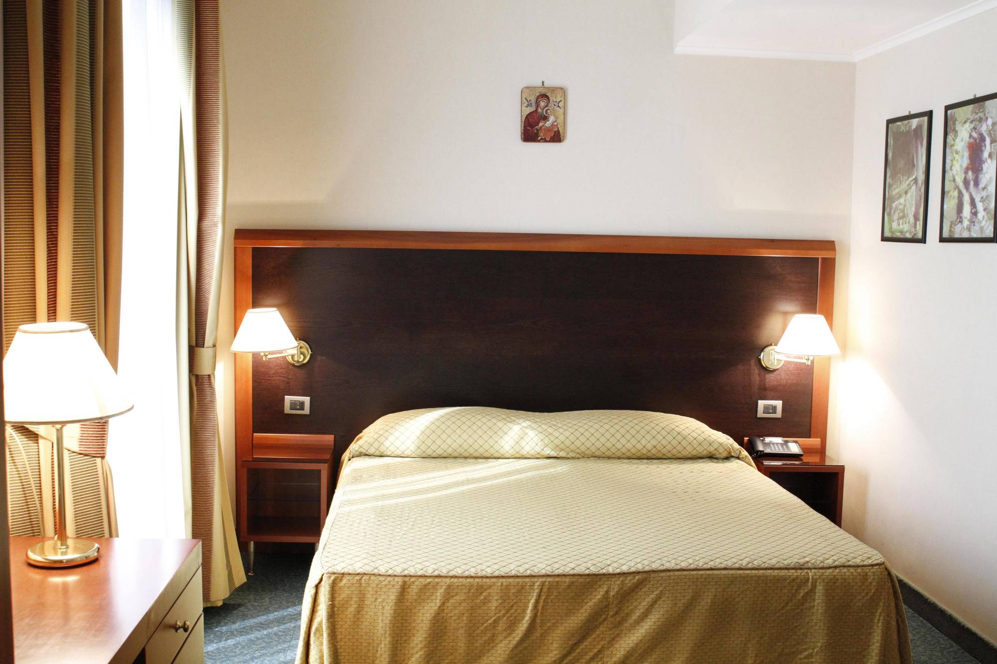 Garner Hotel Rome Aurelia By Ihg Řím Exteriér fotografie